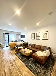 Rented by Mossanen Group