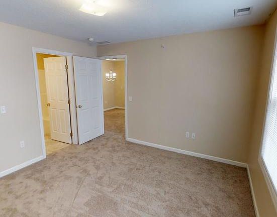 3rd image of 4402 Stonewood Dr #4402