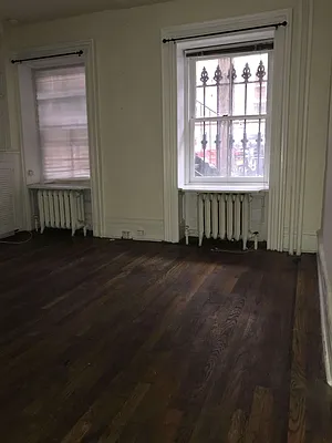 Rented by Aryeh Realty | media 12