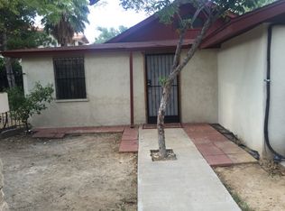 2810 E Locust St, Laredo, TX 78043