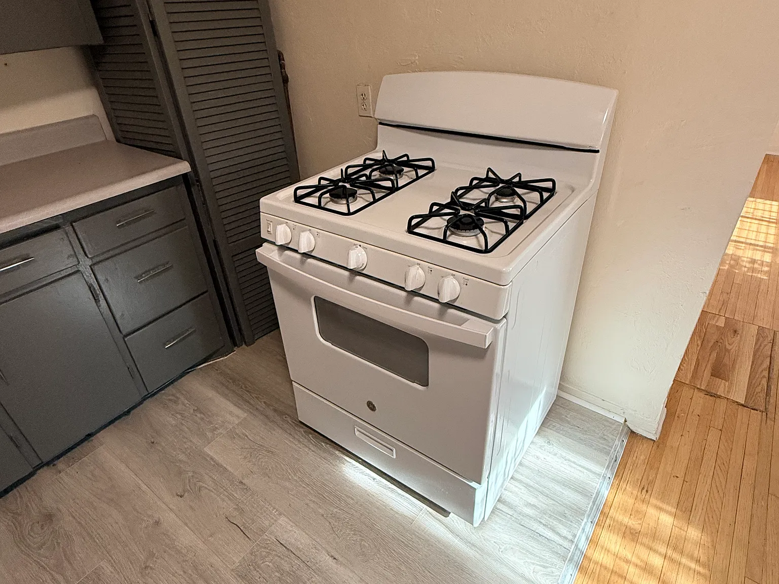 1 bed, 615 sqft, $1,500 — Photo 3