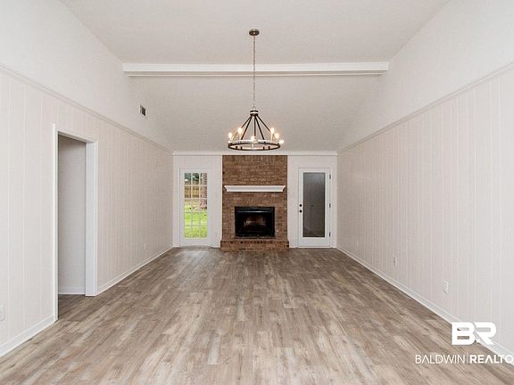 4th image of 6137 Coronado Dr