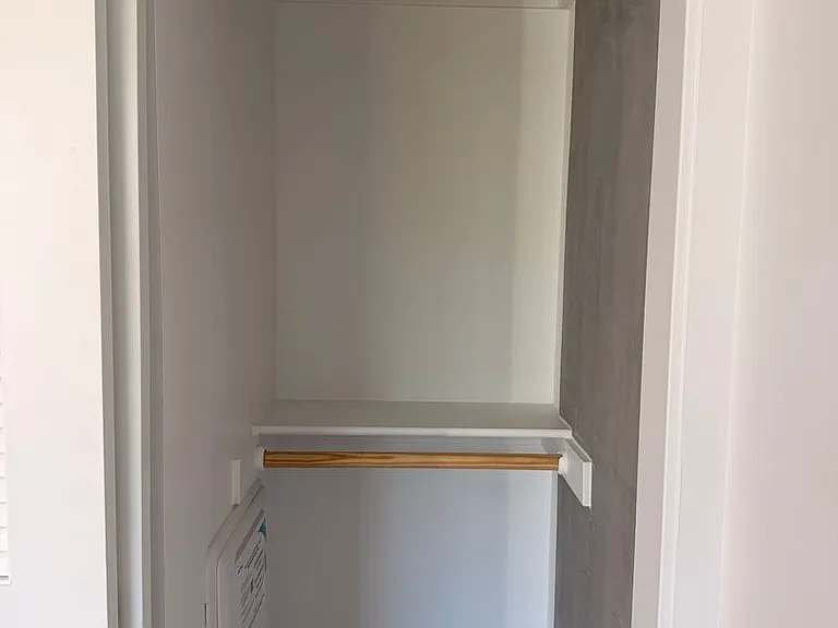 Rainford Apartments — Photo 58