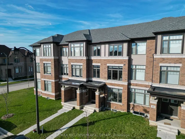 25 Lipscott Dr, Caledon, ON L7C 4J7