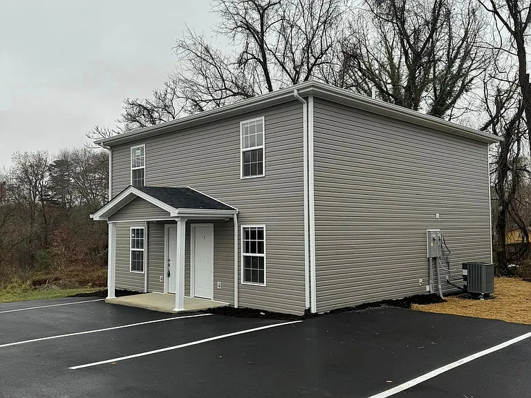 1371 Gordon Hill Pike — Photo 2