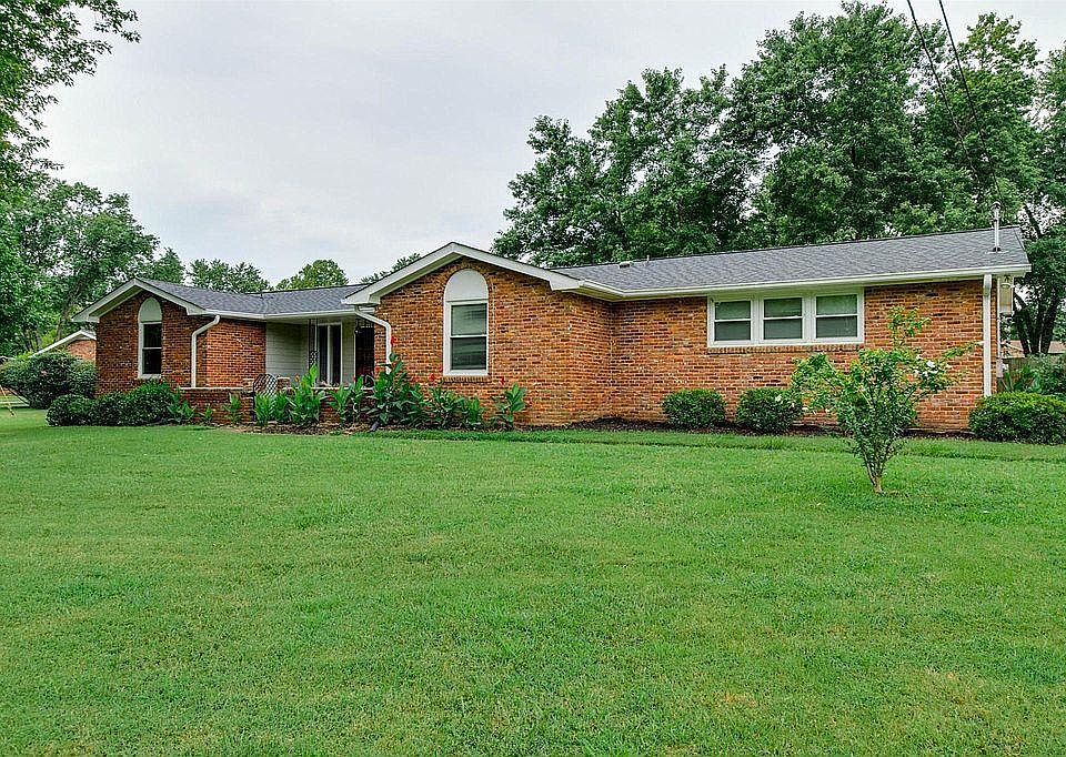 1st image of 118 Homestead Dr
