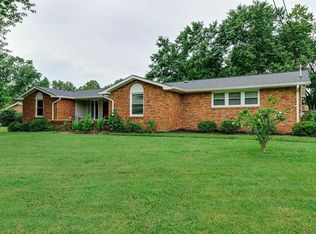 118 Homestead Dr, Hendersonville, TN 37075