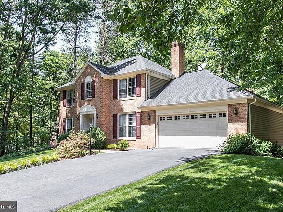 2nd image of 12758 Quarterhorse Ln