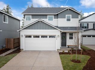 12038 SE Punch Bowl Falls Ct, Happy Valley, OR 97086