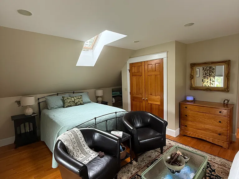141 Coggeshall Ave #2 — Photo 11