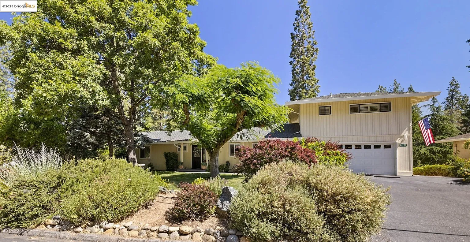 19716 Butler Way photo 1
