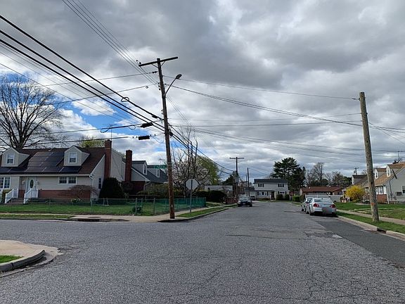 5th image of 314 Pamlico Ave
