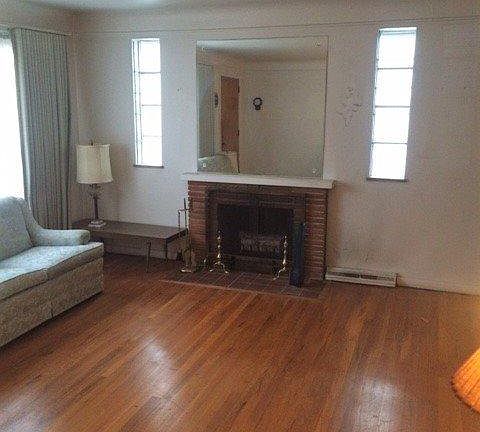 2nd image of 6205 Graceland Ave