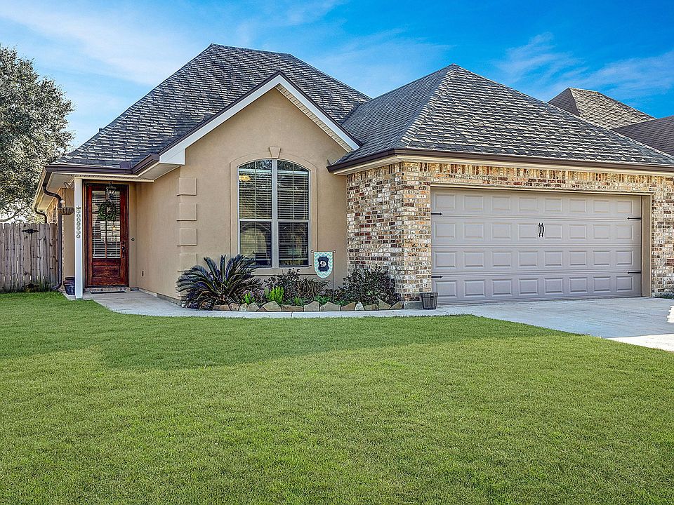 1st image of 419 Milton Estates Ln