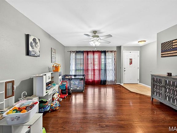 5th image of 5442 Alnwick Dr