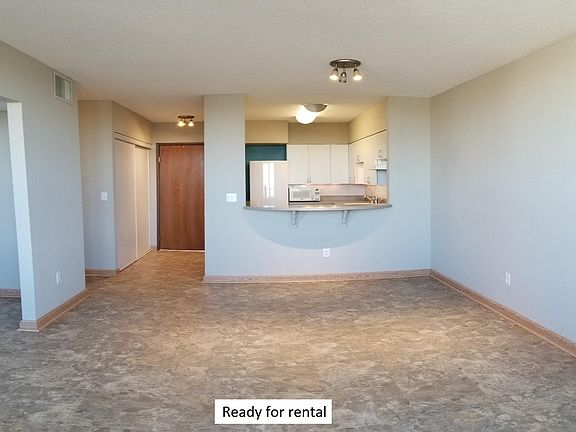 3rd image of 1425 28th St W #619