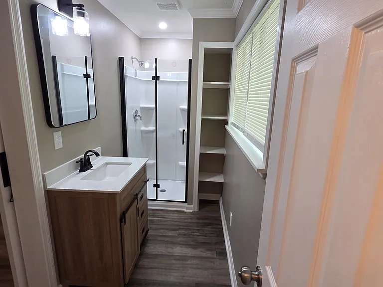 95 Ashton Ct — Photo 32