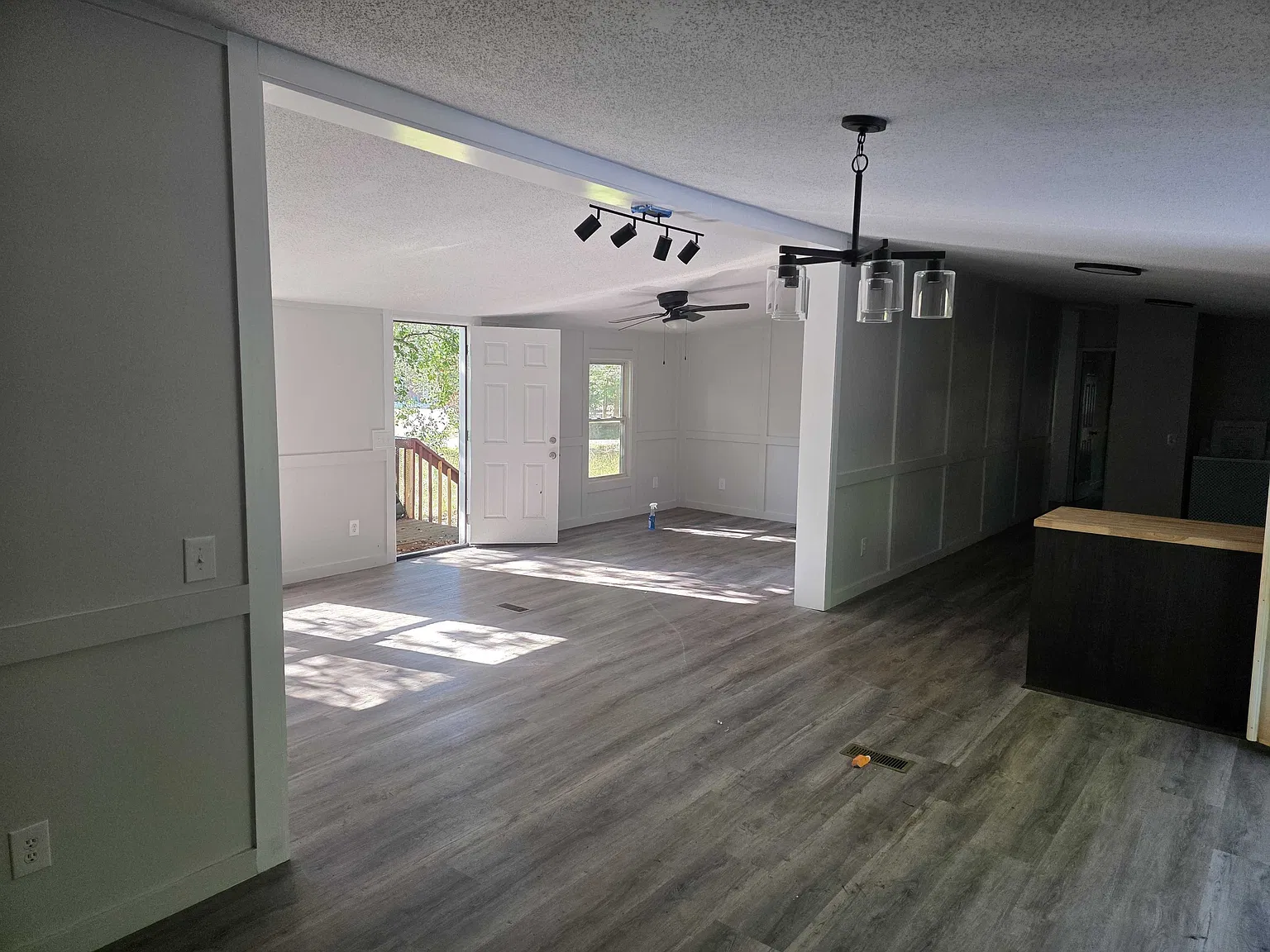 230 Miller - 1 — Photo 1