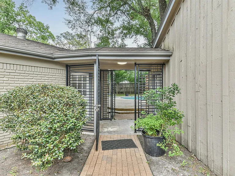 12431 Broken Bough Dr — Photo 38