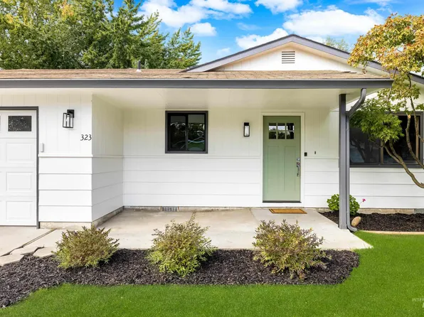 323 S Harlan Pl, Eagle, ID 83616