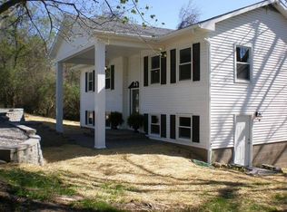 217 Longview Heights Rd, Athens, OH 45701