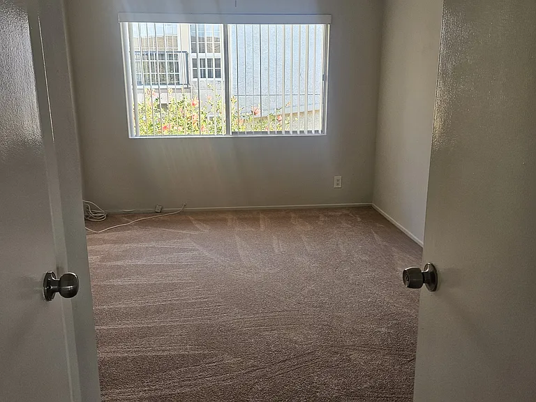 Canyon gardens — Photo 21