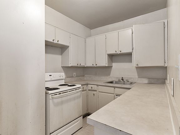 5th image of 17701 Manderson Rd APT 205