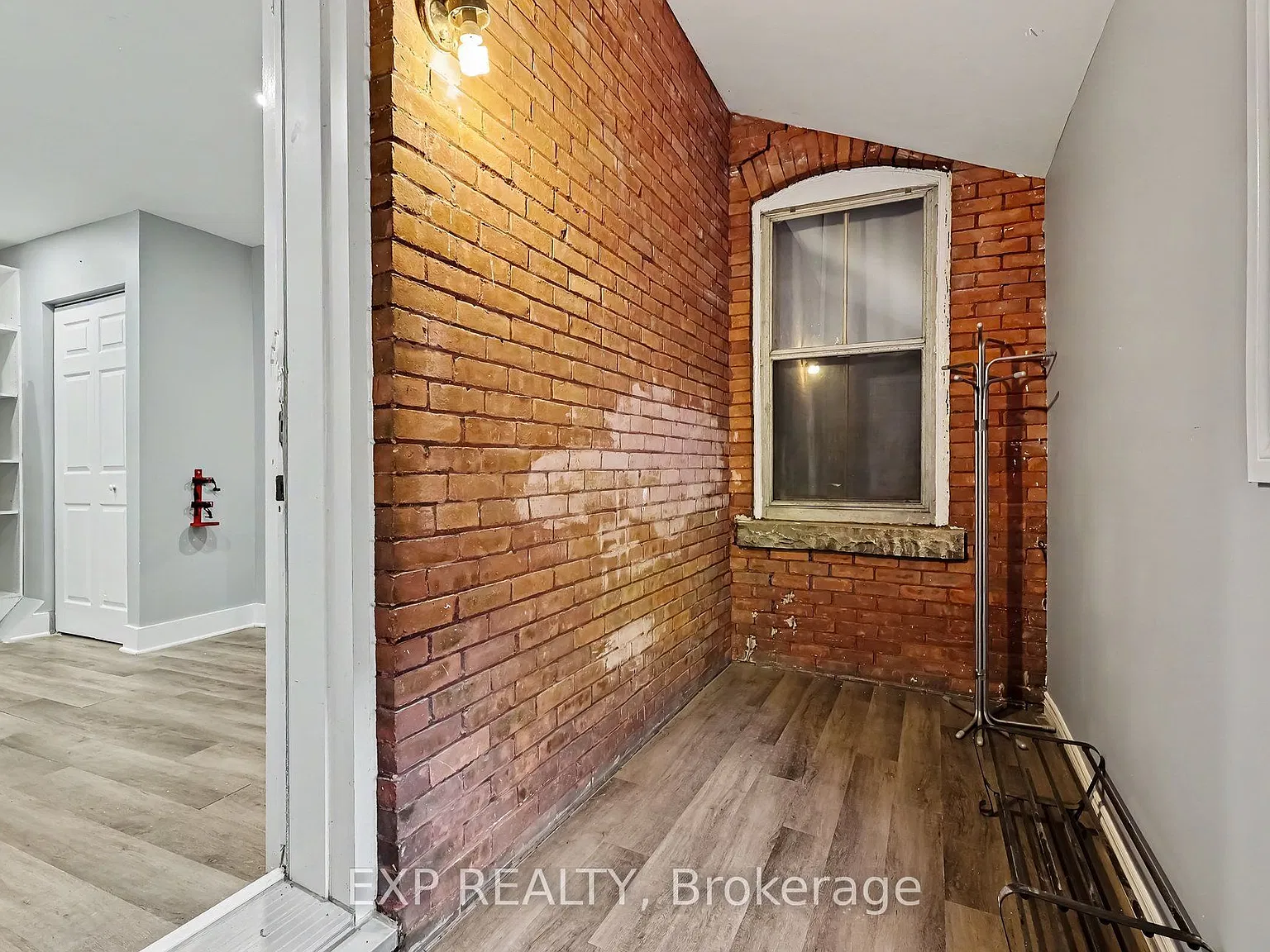 4 bed, $4,500 — Photo 4