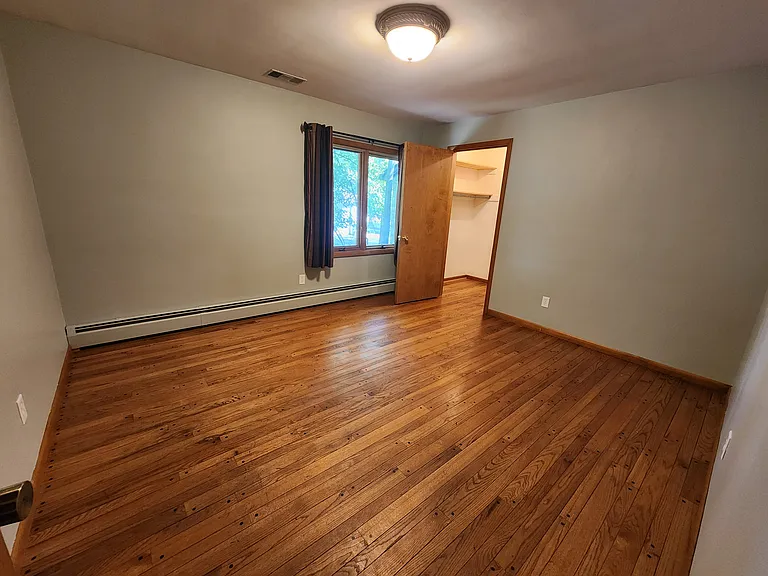 375 Houghton Rd — Photo 14