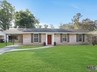 566 Maxine Dr, Baton Rouge, LA 70808