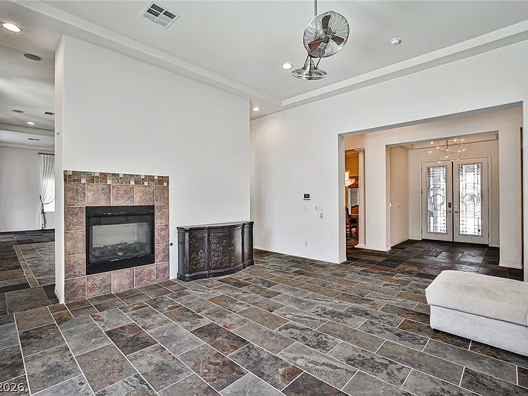 7109 Via Campanile Ave — Photo 11