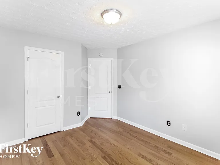 20 Lamar Ln — Photo 12