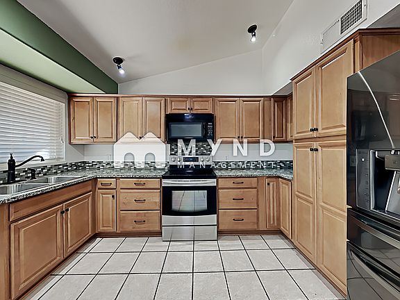 4th image of 1761 N Parsell Cir