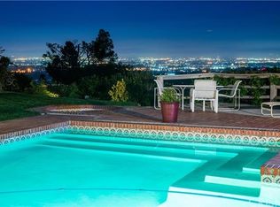 3850 Kim Ln, Encino, CA 91436