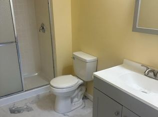 36 Joyner Ct, Lawrence Township, NJ 08648