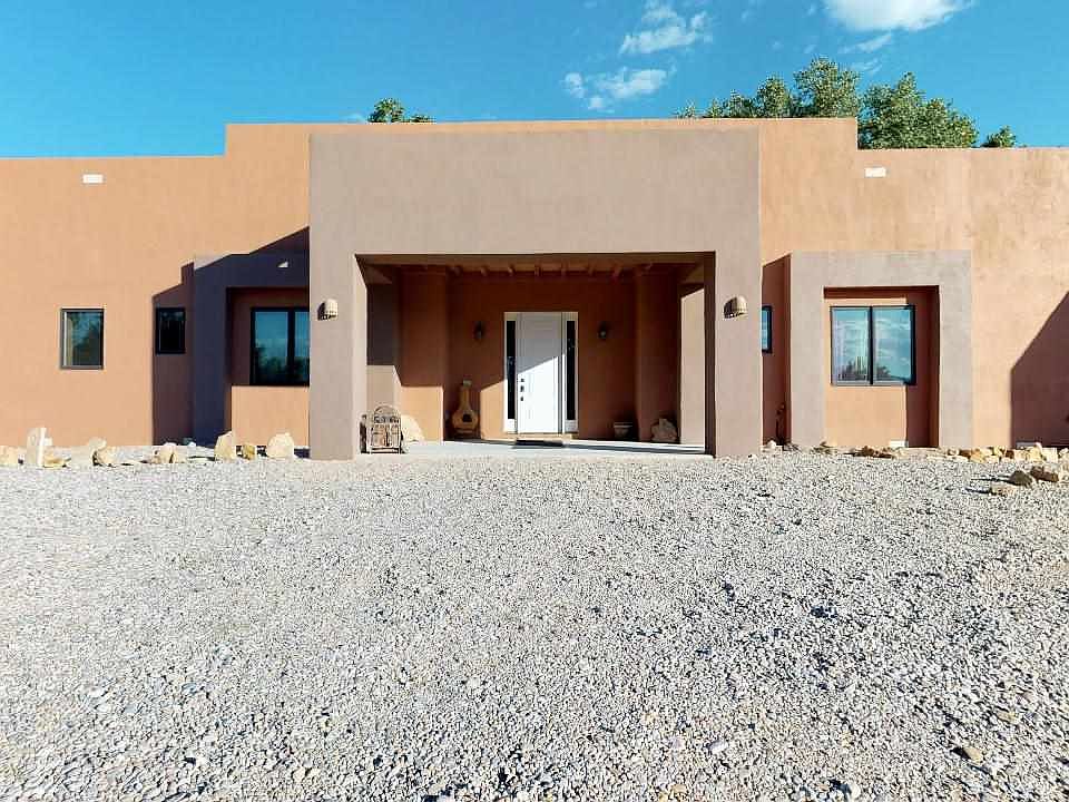 1st image of 516 Calle Encantada