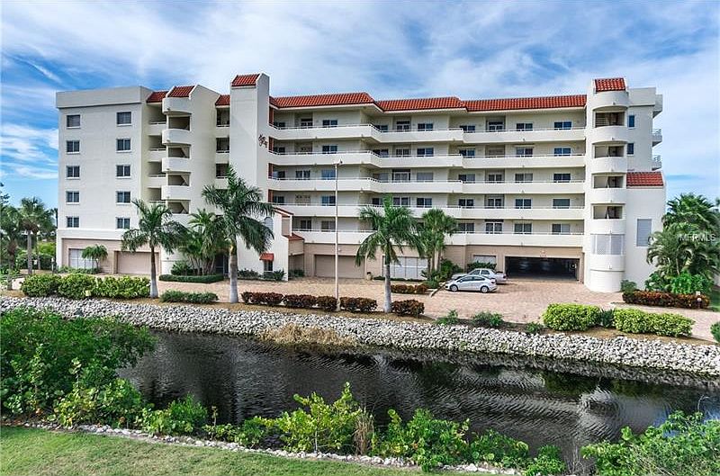 1st image of 550 Flamingo Dr #501