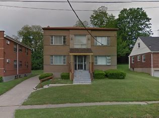 3381 Parkcrest Ln, Cincinnati, OH 45211