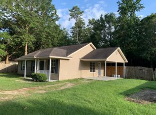 27154 Tag A Long Rd, Lacombe, LA 70445