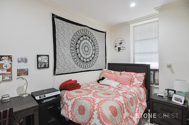 Rented by Stonecrest Realty | media 11