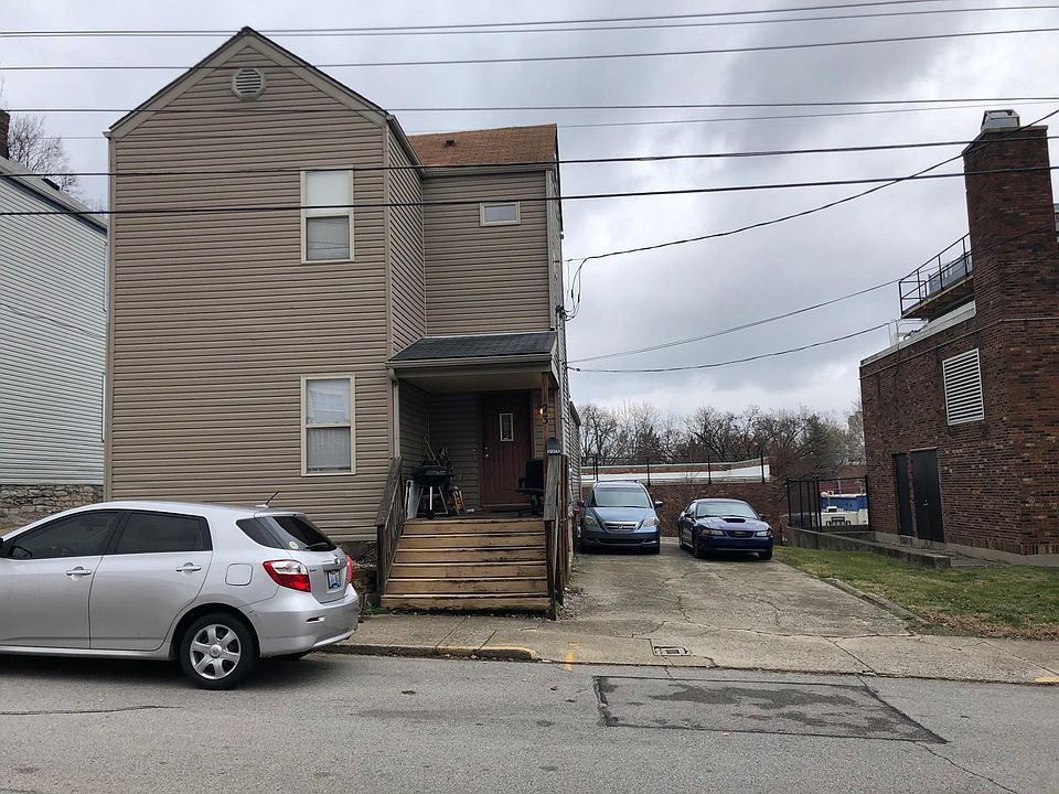 1st image of 123 Montmullin St #1