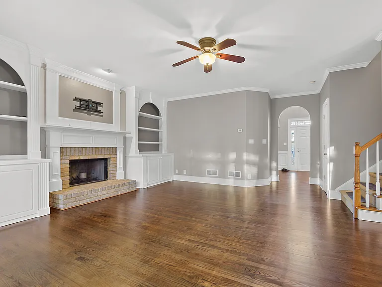 495 Pine Bough Ct — Photo 17