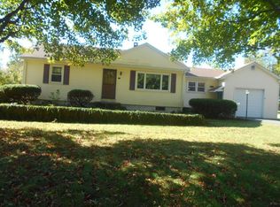 935 Pleasant St, Athol, MA 01331