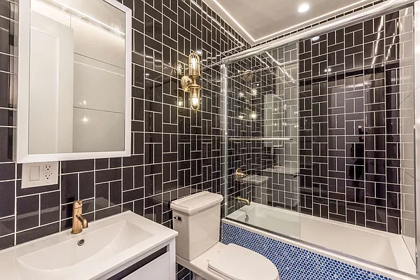 Rented by Nooklyn NYC LLC | media 34