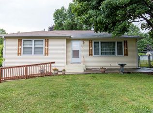 1903 S 40th St, Saint Joseph, MO 64507