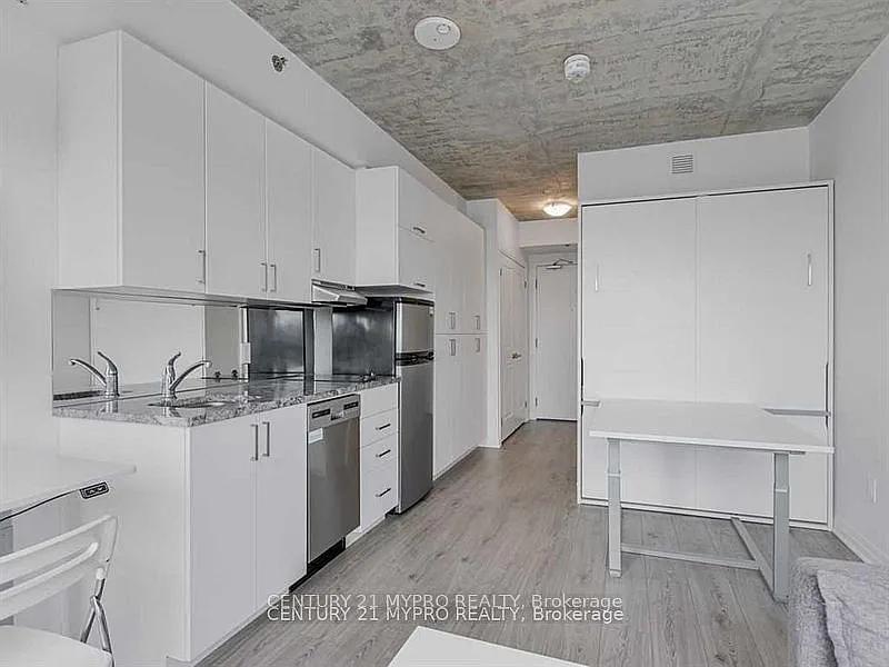 1 bed, $1,350 — Photo 4