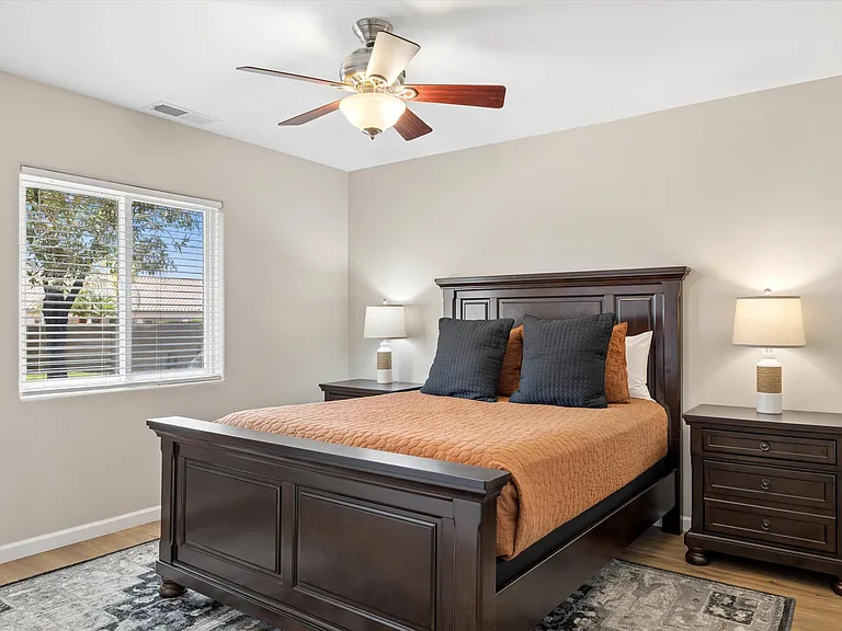 9023 W Patrick Ln — Photo 34