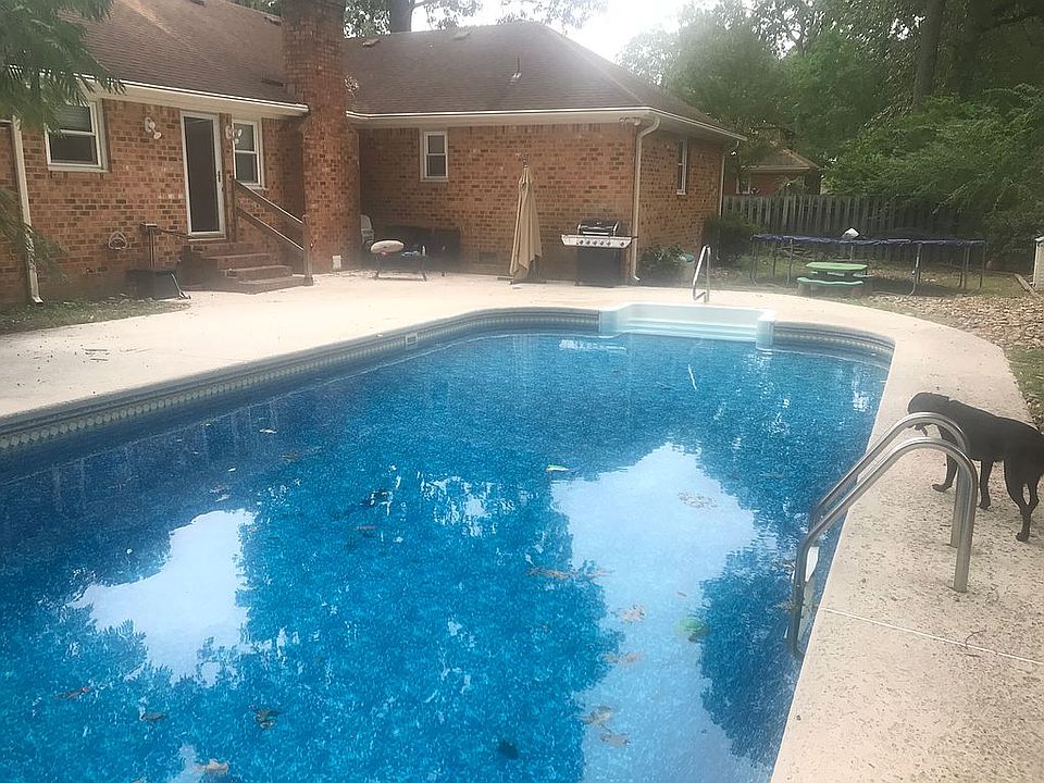 1st image of 4725 Chalfont Dr
