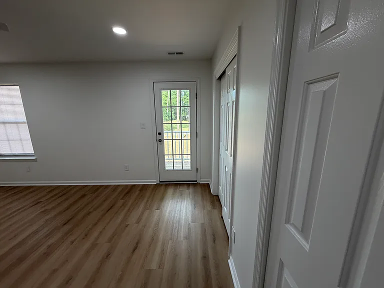 1630 Willow Cv — Photo 53
