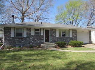 2925 S 57th St, Lincoln, NE 68506